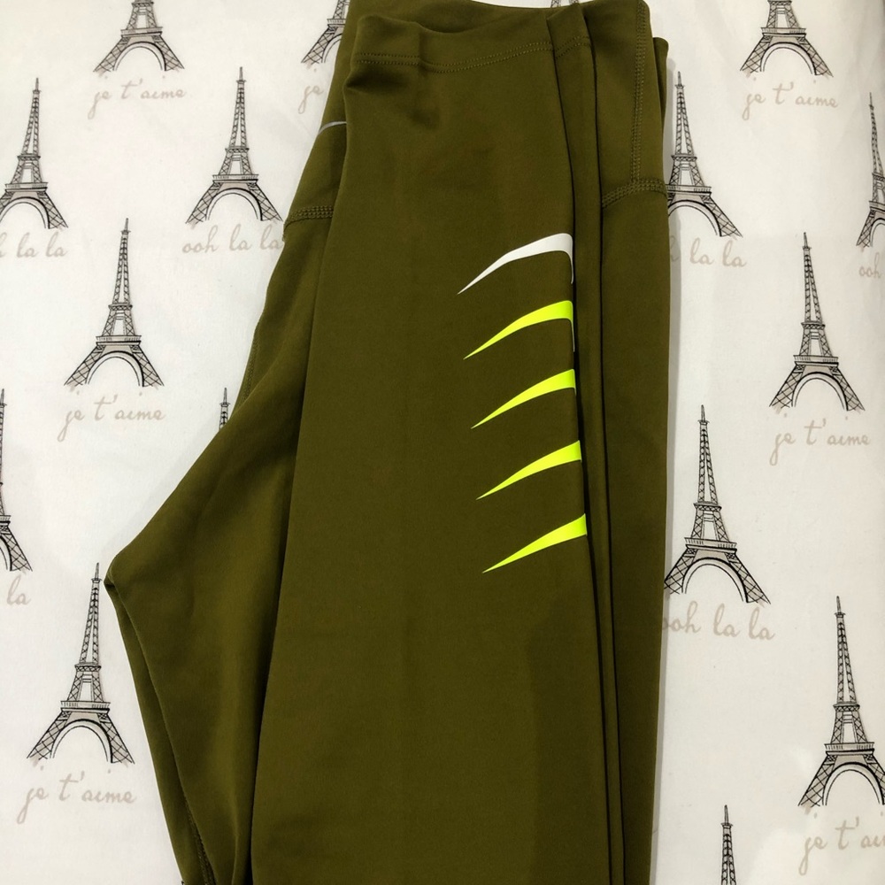 NEW Nike Running 7/8 Mid Rise Tights